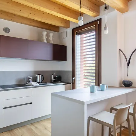 Molino 3 By Welchome *